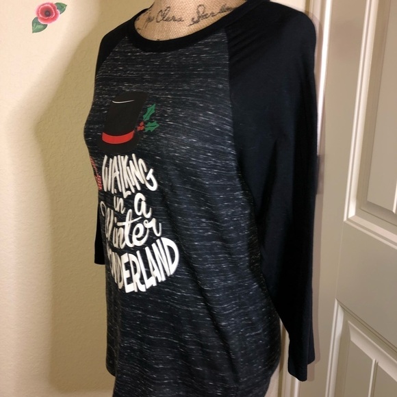 Bella Canvas Walking in a Winter Wonderland Heathered Black  Top Size S - Picture 5 of 6
